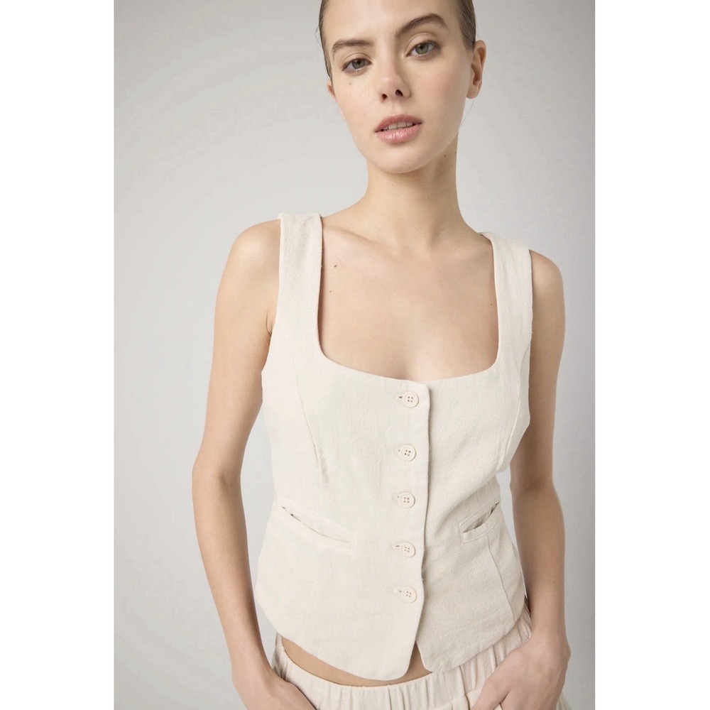 BLANKNYC Button Front Vest Oyster Bar Beige Linen Blend Cropped Scoop Neck M